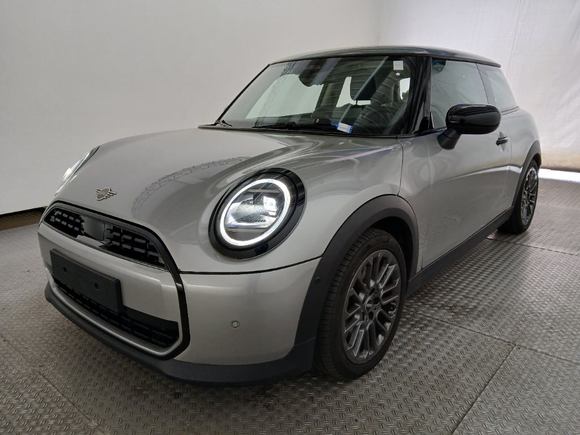 Вид спереди слева