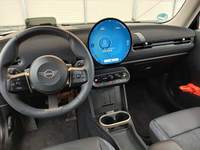 Вид на салон