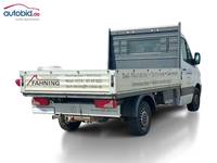 Widok z tyłu po stronie prawej