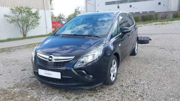 Widok z przodu po stronie lewej