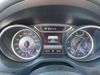 Pohled na přístrojovou desku