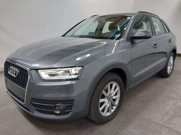 Vue de l’avant gauche