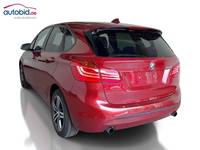 Вид сзади слева