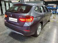 Widok z tyłu po stronie prawej