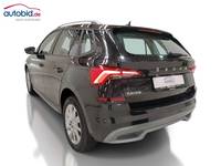 Widok z tyłu po stronie lewej