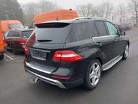 Вид сзади справа