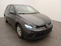 Pogled sprijeda desno