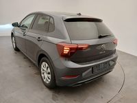 Pogled straga lijevo