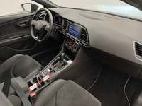 Вид на салон