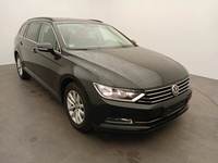 Pogled sprijeda desno