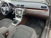 Вид на салон