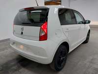 Vue de l’arrière droit