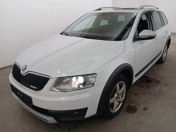 Widok z przodu po stronie lewej