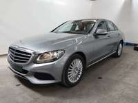 Vue de l’avant gauche