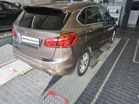 Изглед отзад отдясно