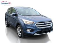 Pogled desno spredaj