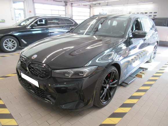 Pogled od napred levo