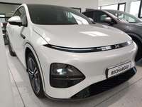 Вид спереди справа