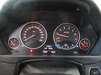 Pogled na kombinovani instrument