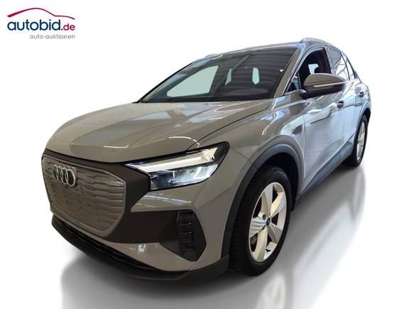 Pogled sprijeda lijevo