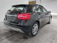 Aanzicht achter rechts