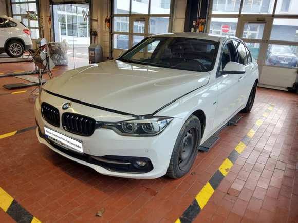 Widok z przodu po stronie lewej