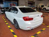 Widok z tyłu po stronie lewej