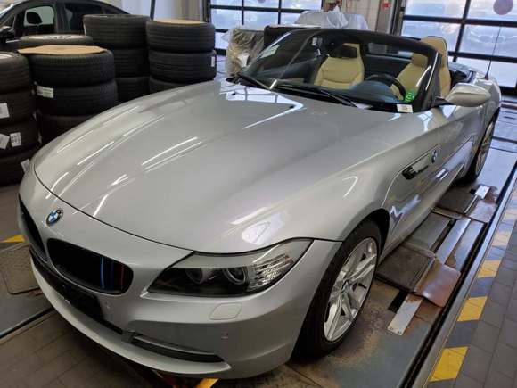 Widok z przodu po stronie lewej