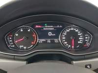 Pogled na kombinirani instrument