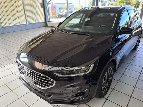 Widok z przodu po stronie lewej