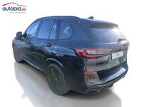 Вид сзади слева