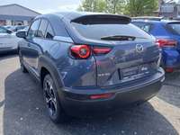 Aanzicht achter links