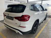 Aanzicht achter rechts