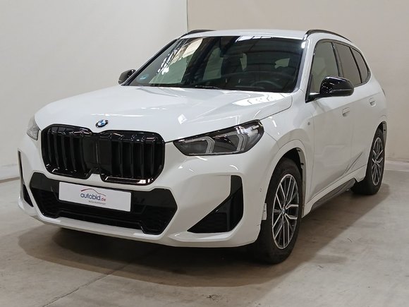 Вид спереди слева