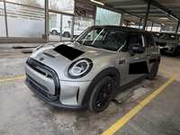 Widok z przodu po stronie lewej