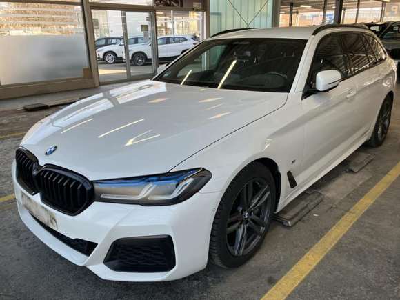 Widok z przodu po stronie lewej