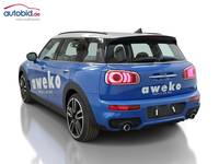 Vista traseira esquerda