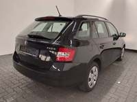 Aanzicht achter rechts