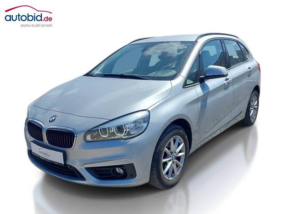 Вид спереди слева