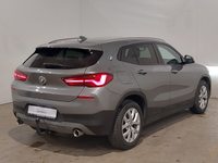 Aanzicht achter rechts