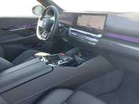 Вид на салон