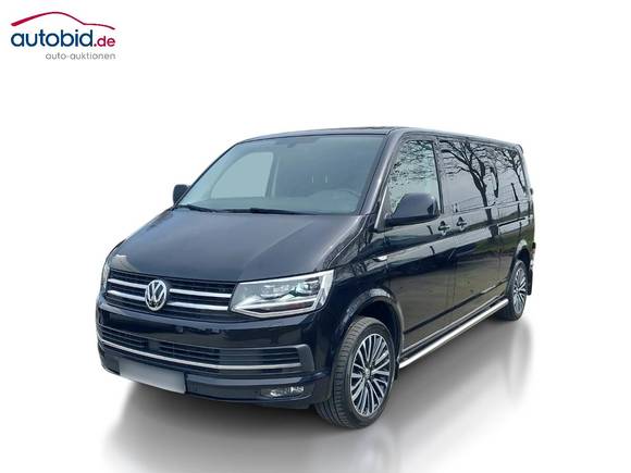 Skats no kreisās puses priekšā