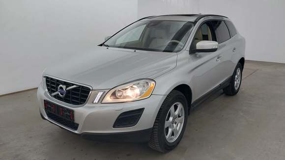 Pogled sprijeda lijevo