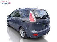 Widok z tyłu po stronie lewej