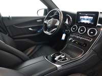 Вид на салон