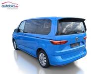 Vue de l’arrière gauche