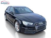 Pogled desno spredaj