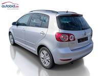 Widok z tyłu po stronie lewej