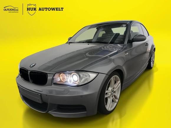 Вид спереди слева