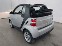 Widok z tyłu po stronie lewej